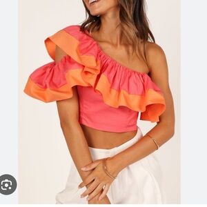 Petal & Pup Claudie One Shoulder Ruffle Crop Top